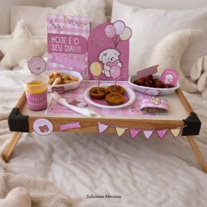 aniversário na bandeja, café da manhã, decoração, kit café da manhã, Kit café da manhã aniversário, recursos pedagógicos, histórias infantis, livros infantis, jogos educativos, atividades para educação infantil, jogos para crianças, educação infantil atividades, atividades para crianças de 3 anos, jogos educativo, como ensinar a criança a ler, atividades para crianças, atividades para fazer com filhos, brincadeiras educativas, como incentivar a leitura infantil, como fazer meu filho gostar de ler, como criar hábito de leitura nas crianças, como criar memórias com os filhos, ideias para passar tempo com filhos, atividades mãe e filho, tempo de qualidade com filhos, atividades sem tela para crianças, como tirar criança da tela, brincadeiras sem celular, desenvolvimento infantil atividades, estimulação infantil em casa, rotina de leitura infantil, juliana Moraes,